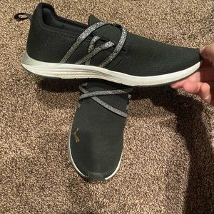 Womens Puma Sneakers